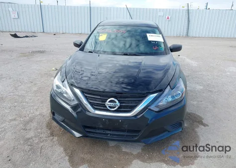 2017 Nissan Altima 2.5 S z USA, uszkodzony, nr VIN 1N4AL3AP7HC213486